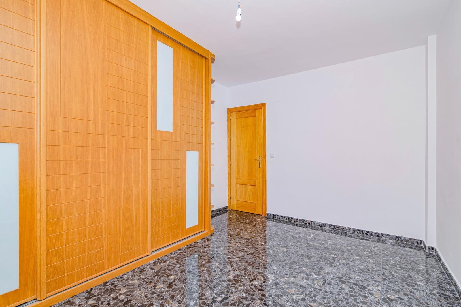 3 sypialnia Dom szeregowy na sprzedaż w Las Gabias z garażem - 214 990 € (Ref: 9916620)