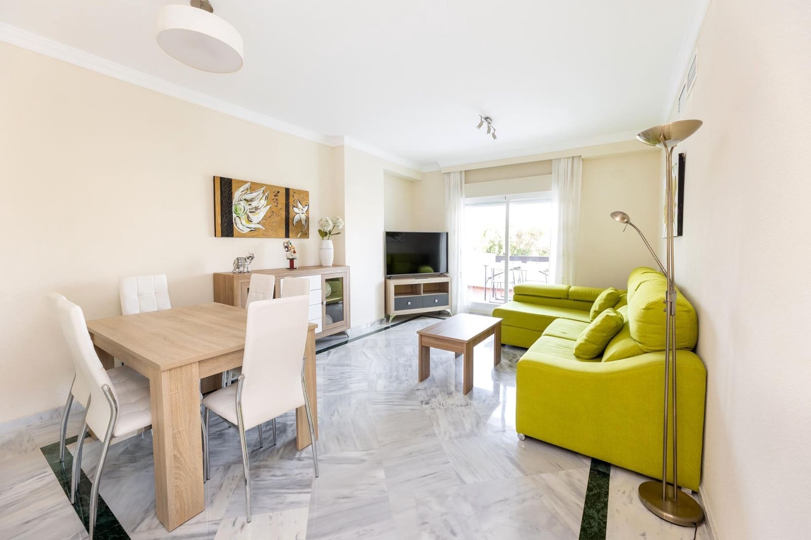 2 soverom Leilighet til salgs i Motril med svømmebasseng garasje - € 280 000 (Ref: 9916623)