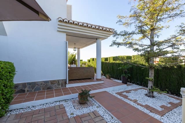 3 soveværelse Villa til salg i Monachil med swimmingpool garage - € 400.000 (Ref: 9916625)