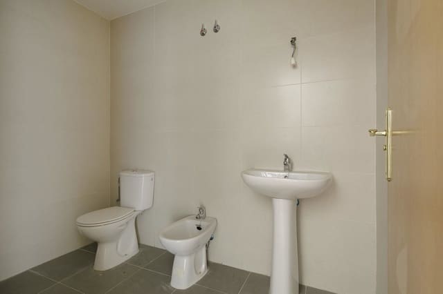2 slaapkamer Rijtjeshuis te koop in Laroles, Nevada - € 62.000 (Ref: 9916626)