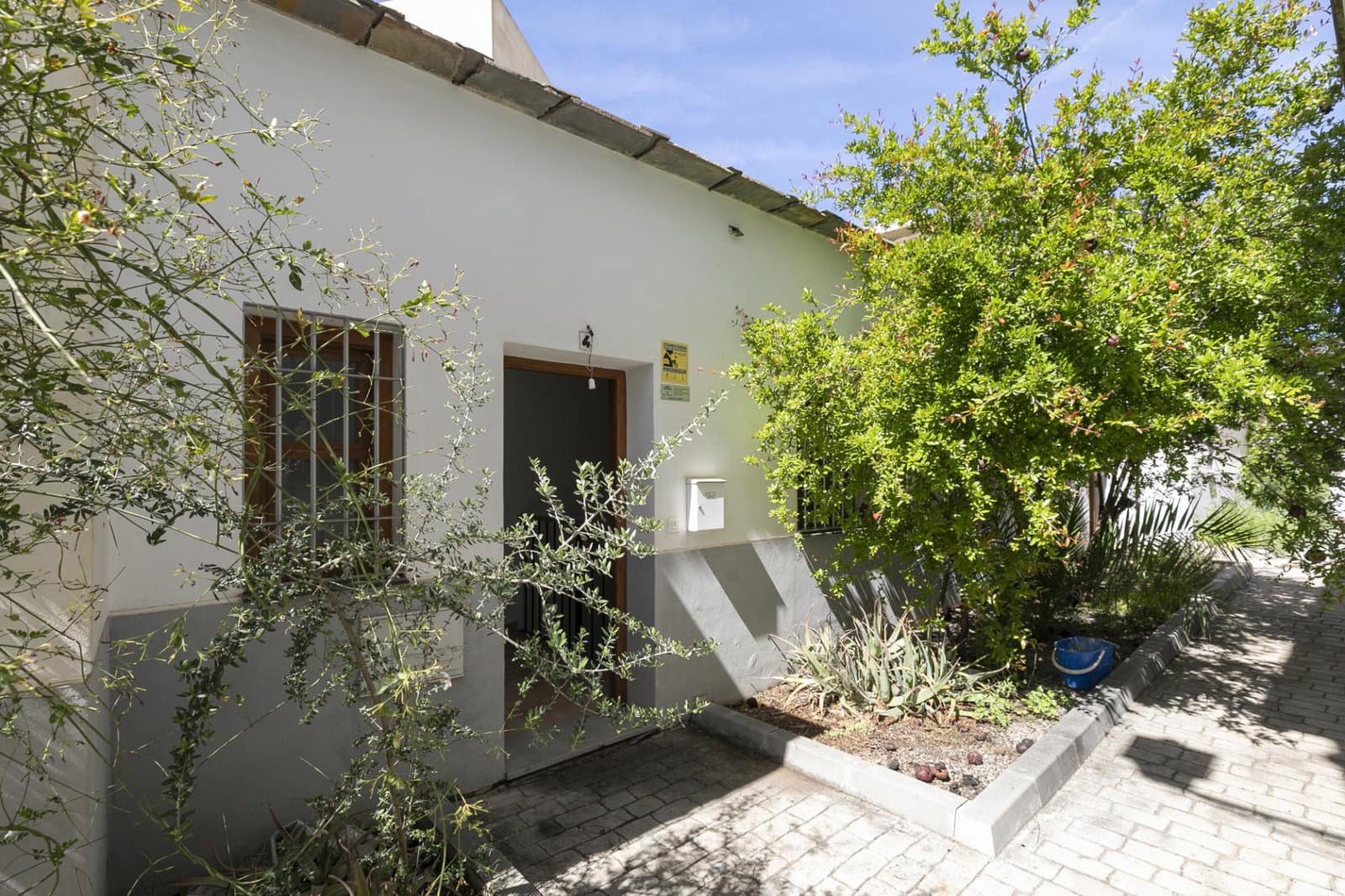 2 Zimmer Reihenhaus zu verkaufen in Laroles mit Garage - 62.000 € (Ref: 9916626)