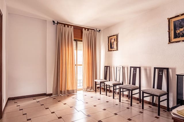 3 quarto Quinta/Casa Rural para venda em Alcalá la Real com garagem - 239 000 € (Ref: 9916627)