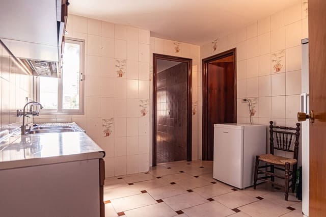3 Zimmer Finca/Landgut zu verkaufen in Alcalá la Real mit Garage - 239.000 € (Ref: 9916627)
