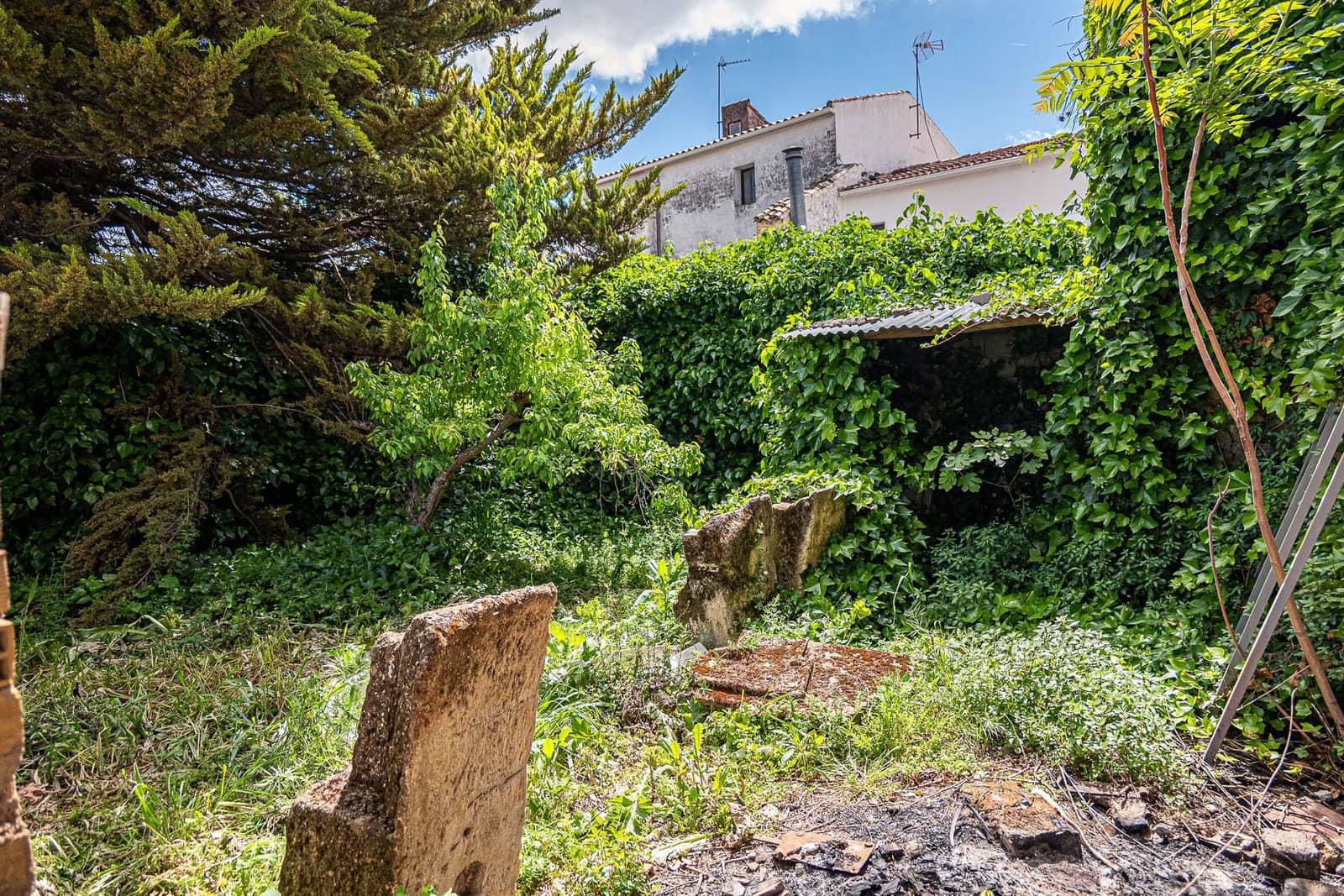 3 bedroom Finca/Country House for sale in Alcala la Real with garage - € 239,000 (Ref: 9916627)