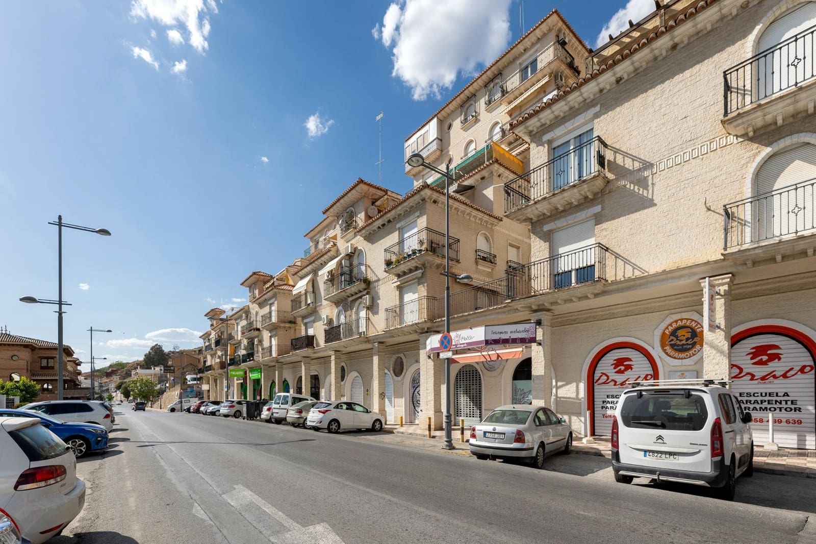 2 slaapkamer Appartement te koop in Cenes de la Vega met garage - € 163.000 (Ref: 9916629)