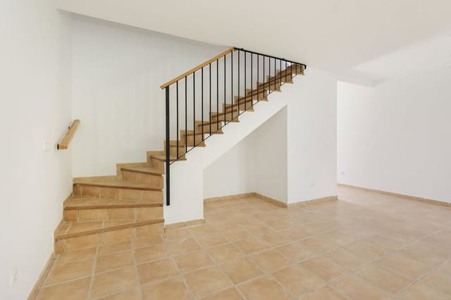 3 slaapkamer Rijtjeshuis te koop in Laroles, Nevada - € 55.000 (Ref: 9916631)