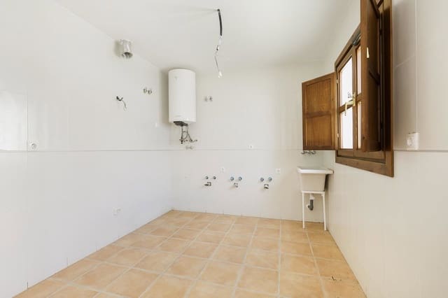 3 slaapkamer Rijtjeshuis te koop in Laroles, Nevada - € 55.000 (Ref: 9916631)