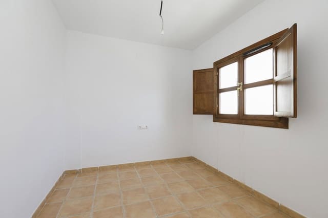3 slaapkamer Rijtjeshuis te koop in Laroles, Nevada - € 55.000 (Ref: 9916631)