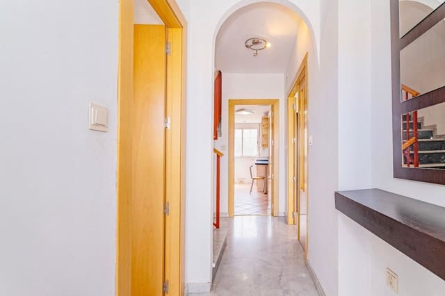 2 chambre Villa/Maison Mitoyenne à vendre à Ogíjares avec piscine garage - 248 000 € (Ref: 9916632)