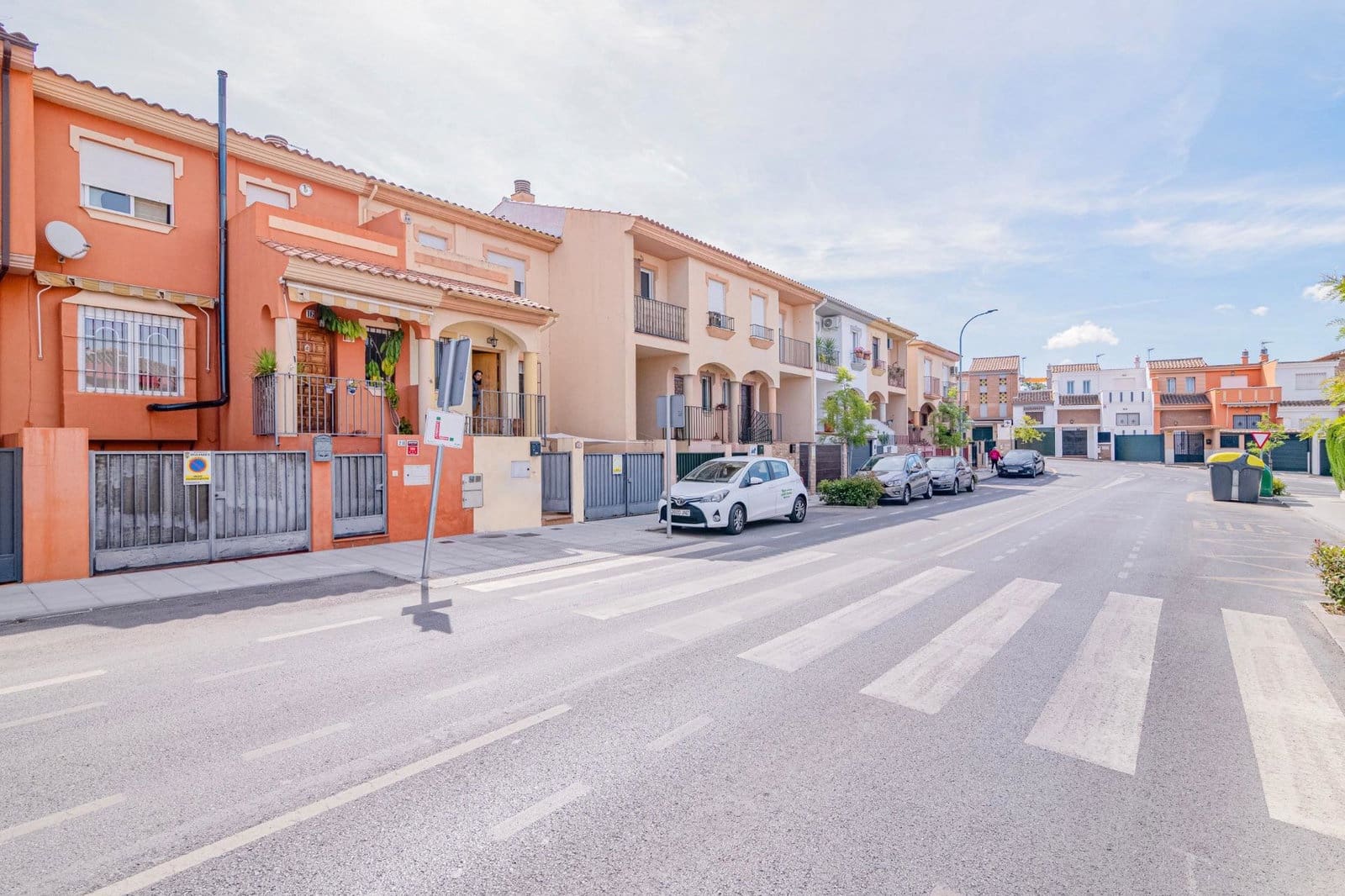 2 quarto Moradia em Banda para venda em Ogijares com piscina garagem - 248 000 € (Ref: 9916632)