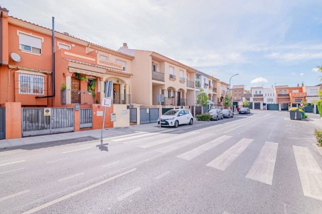 2 chambre Villa/Maison Mitoyenne à vendre à Ogíjares avec piscine garage - 248 000 € (Ref: 9916632)