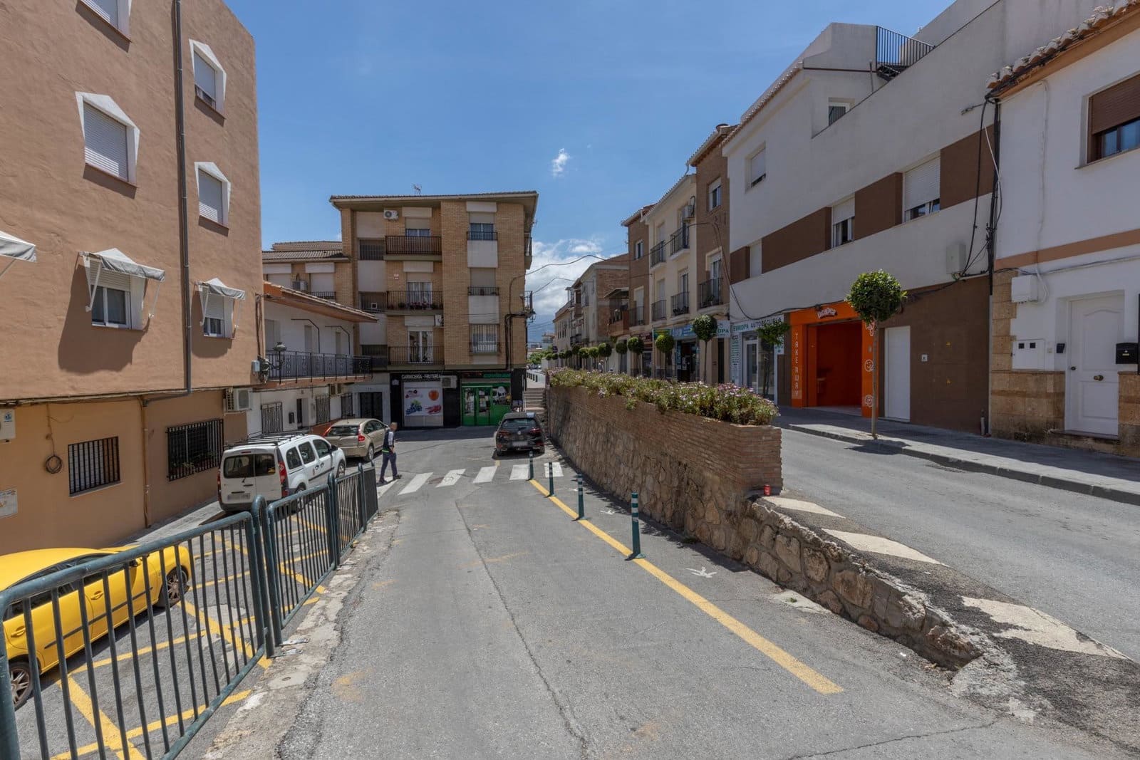 2 bedroom Penthouse for sale in Alhendin with garage - € 185,000 (Ref: 9916635)