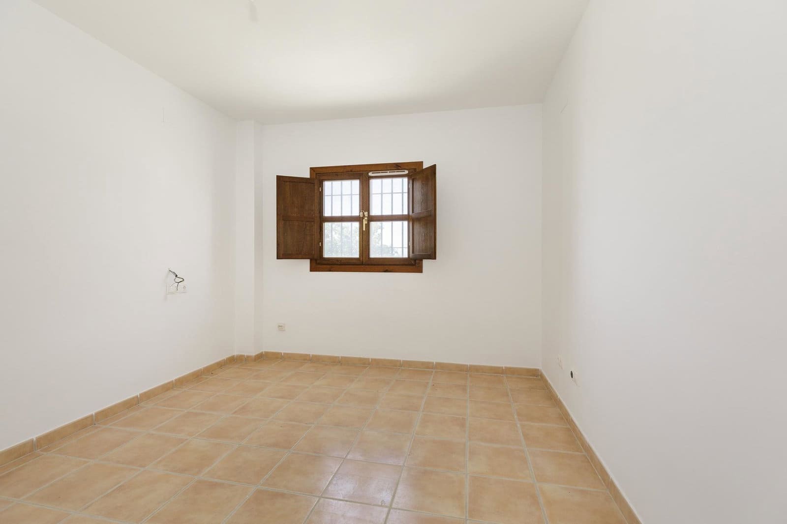 3 camera da letto Appartamento in vendita in Laroles - 65.000 € (Rif: 9916636)