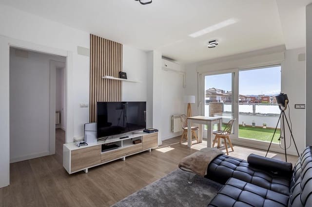 2 soverom Penthouse til salgs i Centro - Sagrario, Granada by med garasje - € 189 000 (Ref: 9916638)
