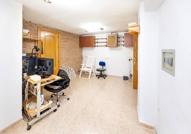 5 soveværelse Villa til salg i Armilla - € 225.000 (Ref: 9916640)