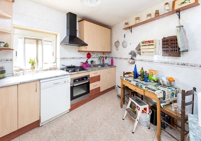 5 soveværelse Villa til salg i Armilla - € 225.000 (Ref: 9916640)