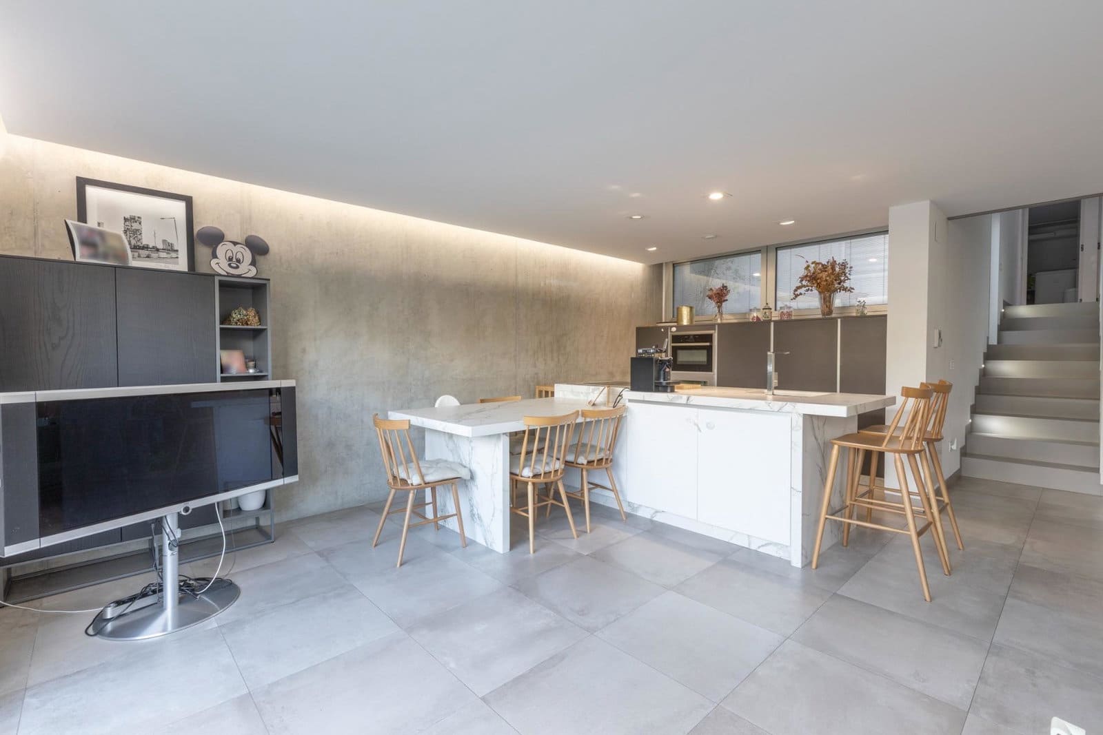 3 bedroom Villa for sale in Granada city with garage - € 715,000 (Ref: 9916641)