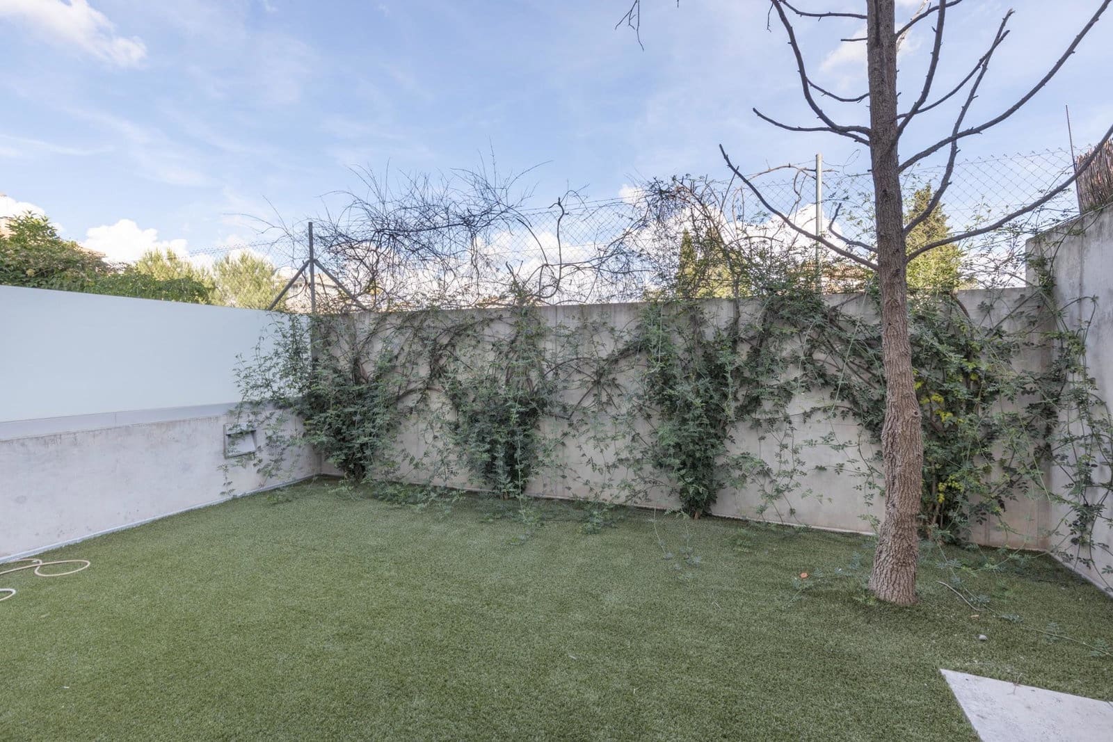 3 bedroom Villa for sale in Granada city with garage - € 715,000 (Ref: 9916641)