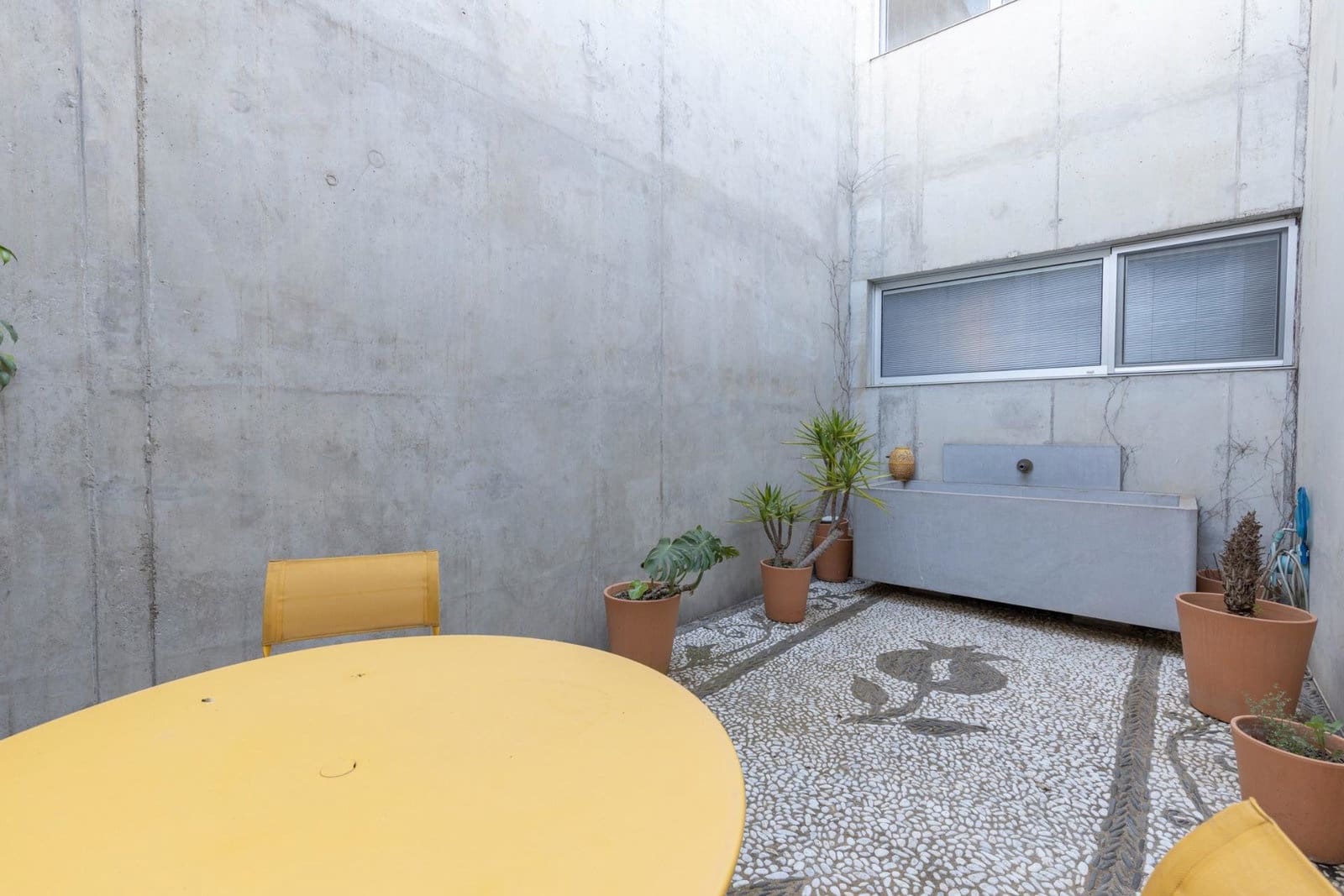 3 bedroom Villa for sale in Granada city with garage - € 715,000 (Ref: 9916641)