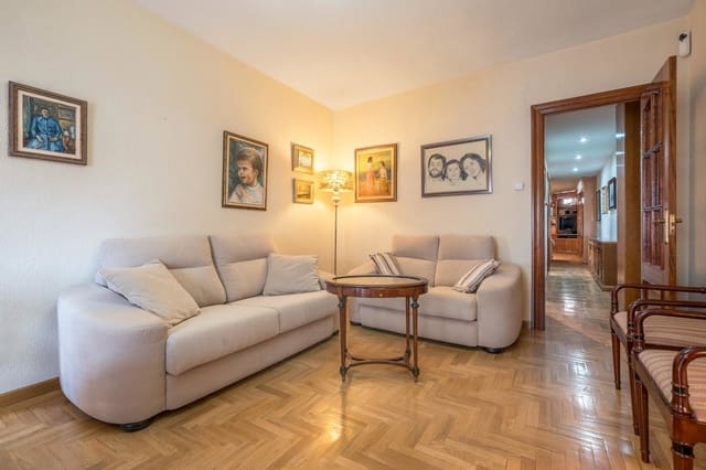 3 Zimmer Apartment zu verkaufen in Centro - Sagrario, Granada Stadt - 375.000 € (Ref: 9916642)