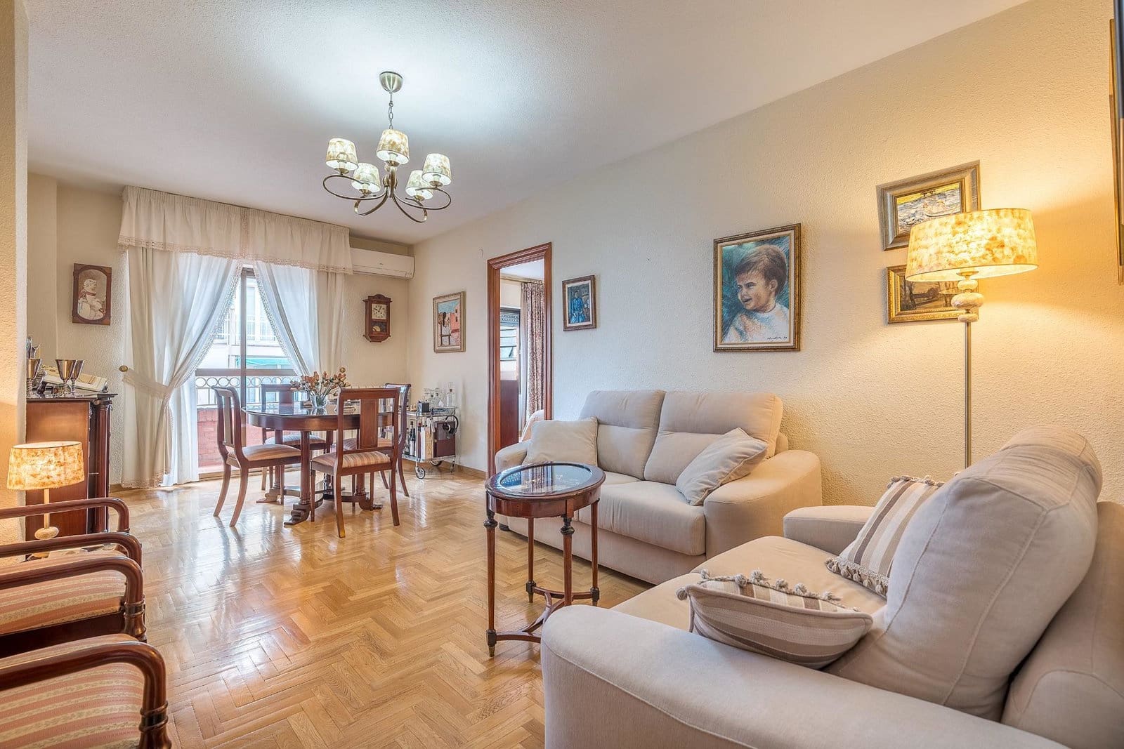 3 Zimmer Apartment zu verkaufen in Granada Stadt - 375.000 € (Ref: 9916642)