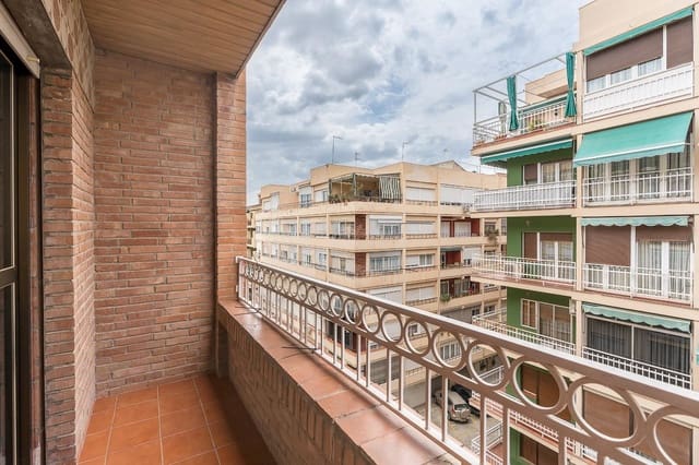 3 Zimmer Apartment zu verkaufen in Centro - Sagrario, Granada Stadt - 375.000 € (Ref: 9916642)