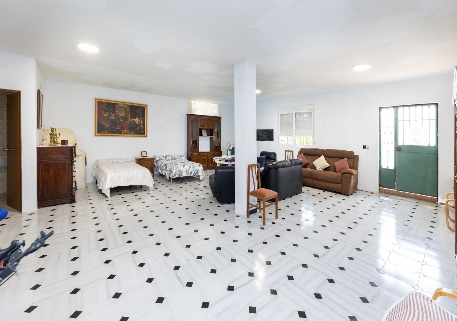 4 soveværelse Villa til salg i Alfacar med swimmingpool garage - € 430.000 (Ref: 9916643)