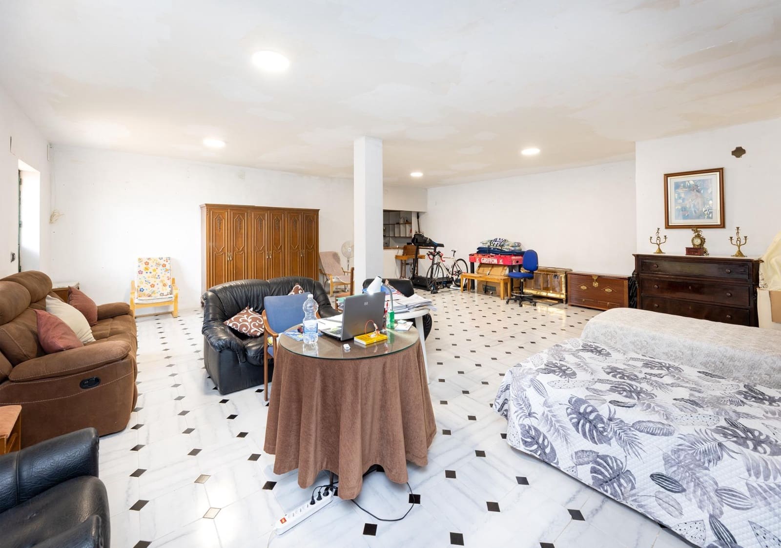 4 soveværelse Villa til salg i Alfacar med swimmingpool garage - € 430.000 (Ref: 9916643)