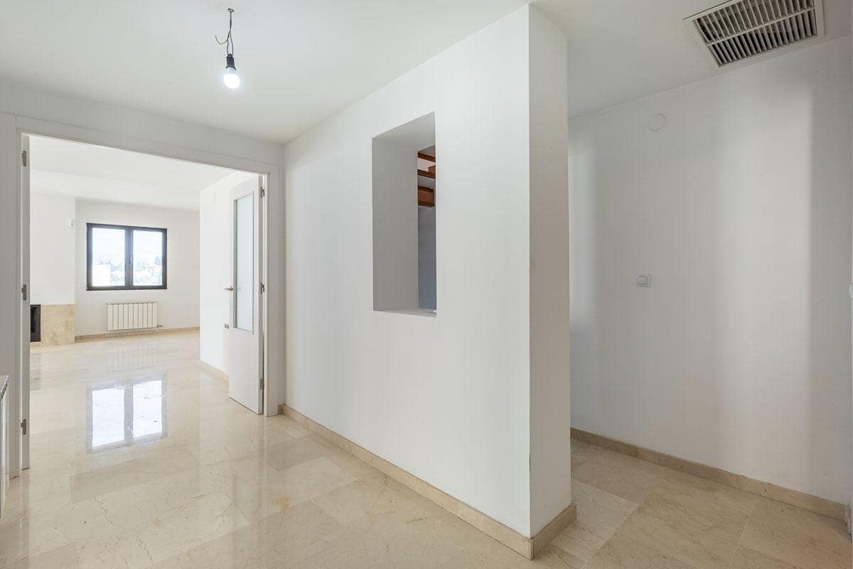 3 chambre Villa/Maison Mitoyenne à vendre à Albolote avec piscine garage - 380 000 € (Ref: 9916644)