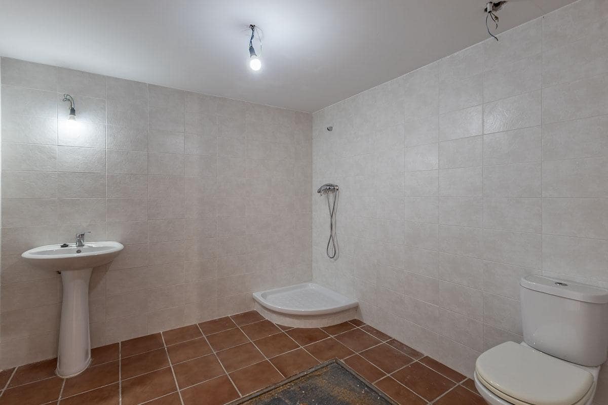 3 chambre Villa/Maison Mitoyenne à vendre à Albolote avec piscine garage - 380 000 € (Ref: 9916644)