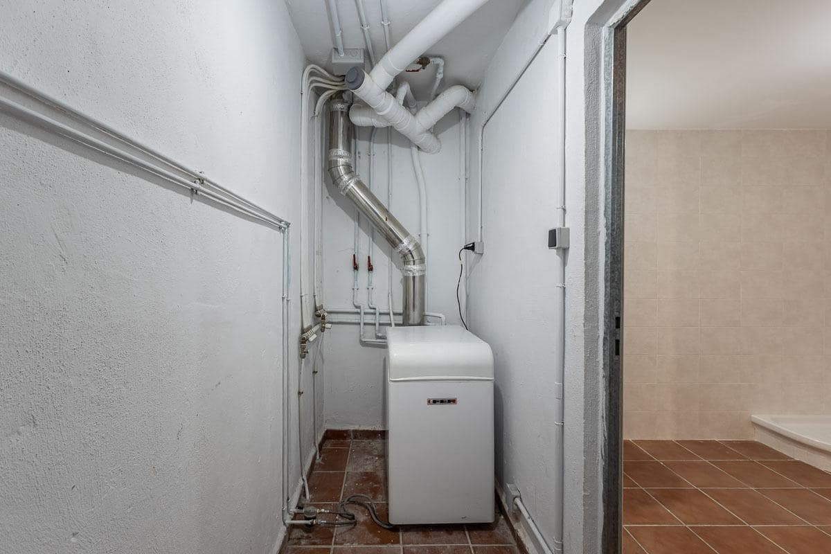 3 chambre Villa/Maison Mitoyenne à vendre à Albolote avec piscine garage - 380 000 € (Ref: 9916644)