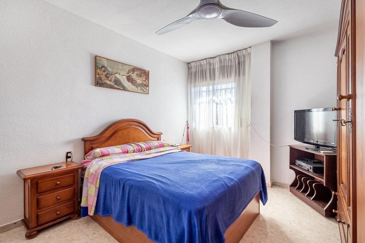 4 chambre Appartement à vendre à Grenade ville avec garage - 250 000 € (Ref: 9916646)