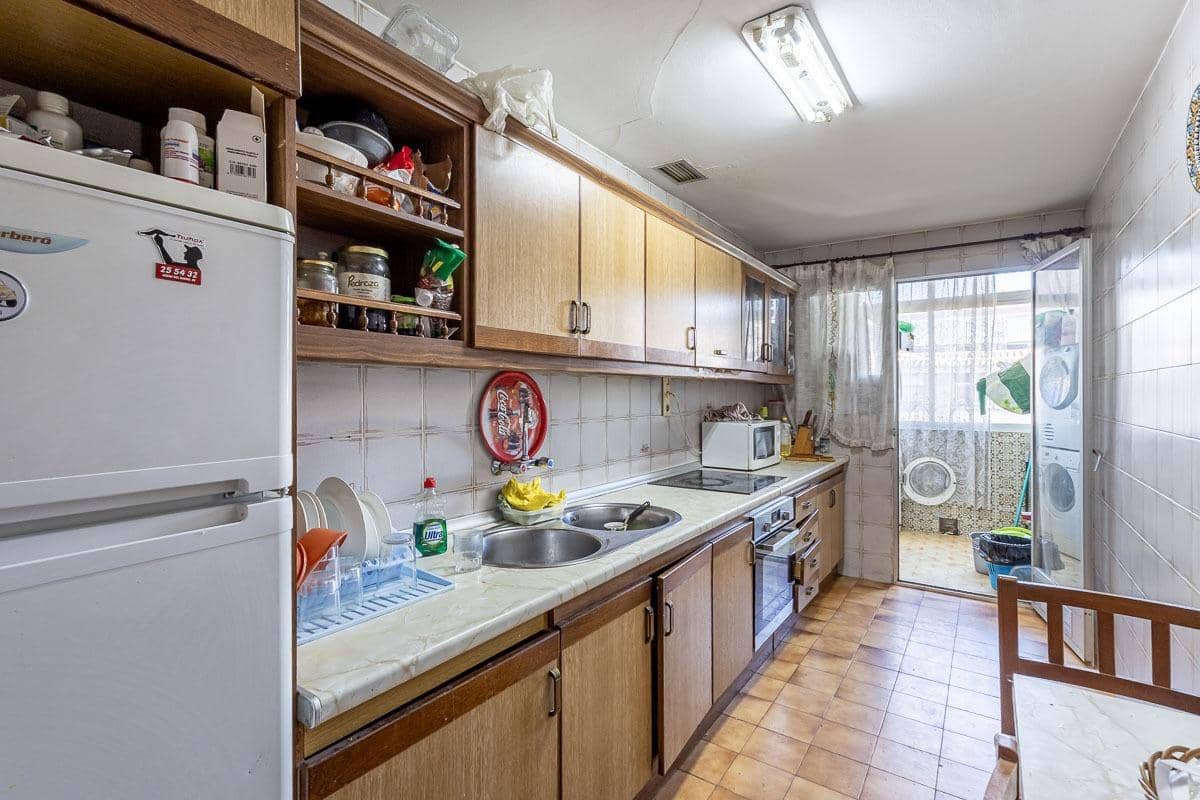 4 chambre Appartement à vendre à Grenade ville avec garage - 250 000 € (Ref: 9916646)