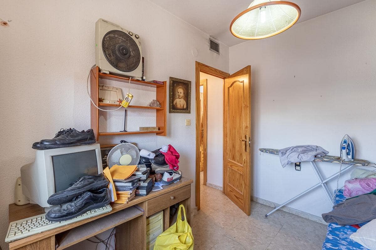 4 chambre Appartement à vendre à Grenade ville avec garage - 250 000 € (Ref: 9916646)