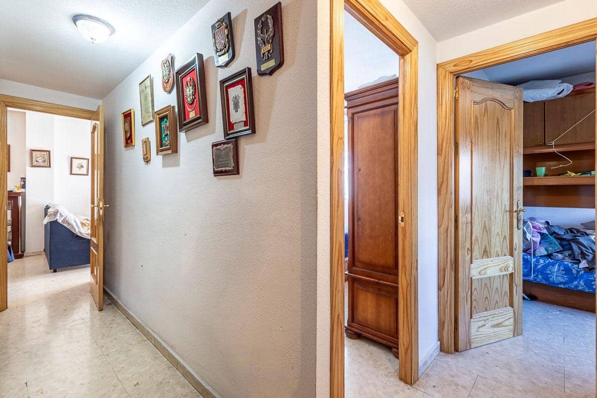 4 chambre Appartement à vendre à Grenade ville avec garage - 250 000 € (Ref: 9916646)
