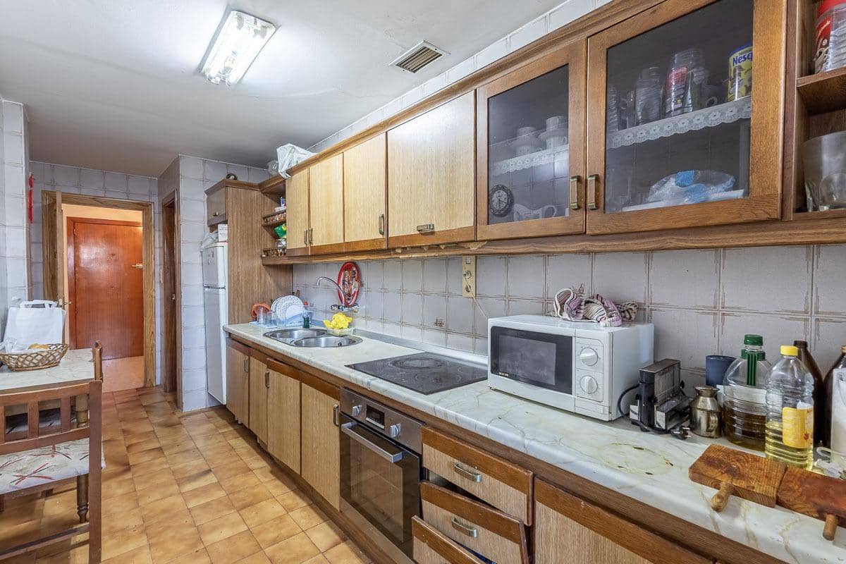 4 chambre Appartement à vendre à Grenade ville avec garage - 250 000 € (Ref: 9916646)