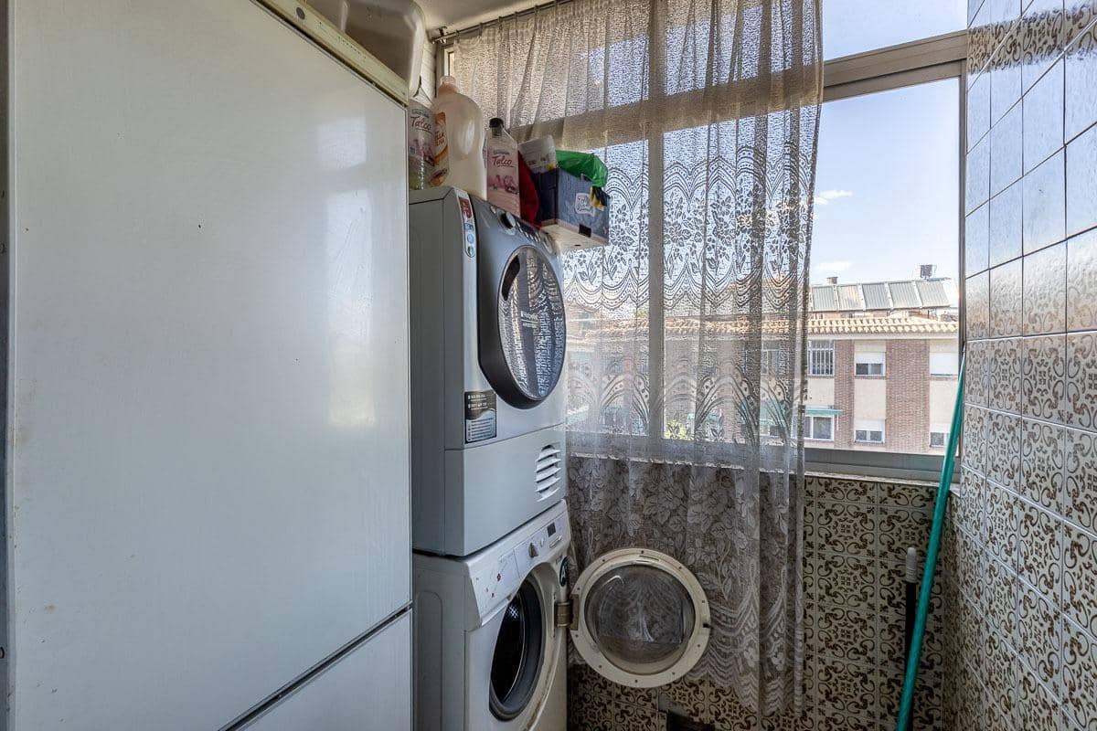 4 chambre Appartement à vendre à Grenade ville avec garage - 250 000 € (Ref: 9916646)