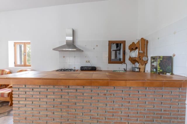 4 bedroom Finca/Country House for sale in Nigüelas - € 160,000 (Ref: 9916648)