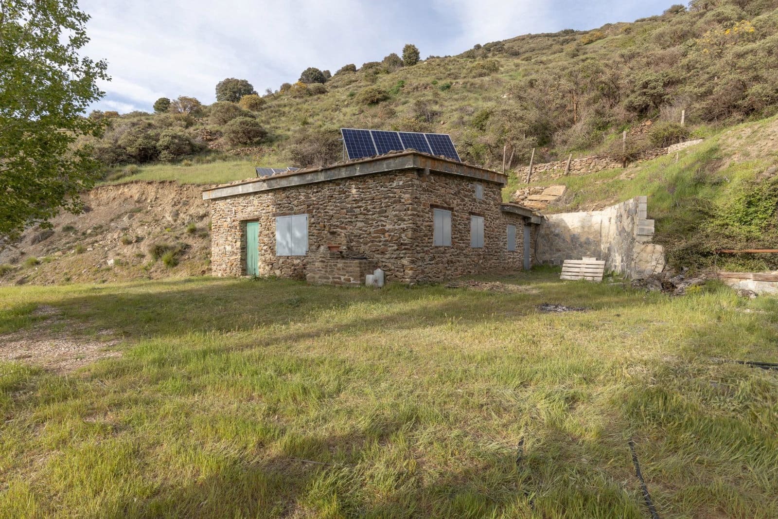 4 bedroom Finca/Country House for sale in Niguelas - € 160,000 (Ref: 9916648)