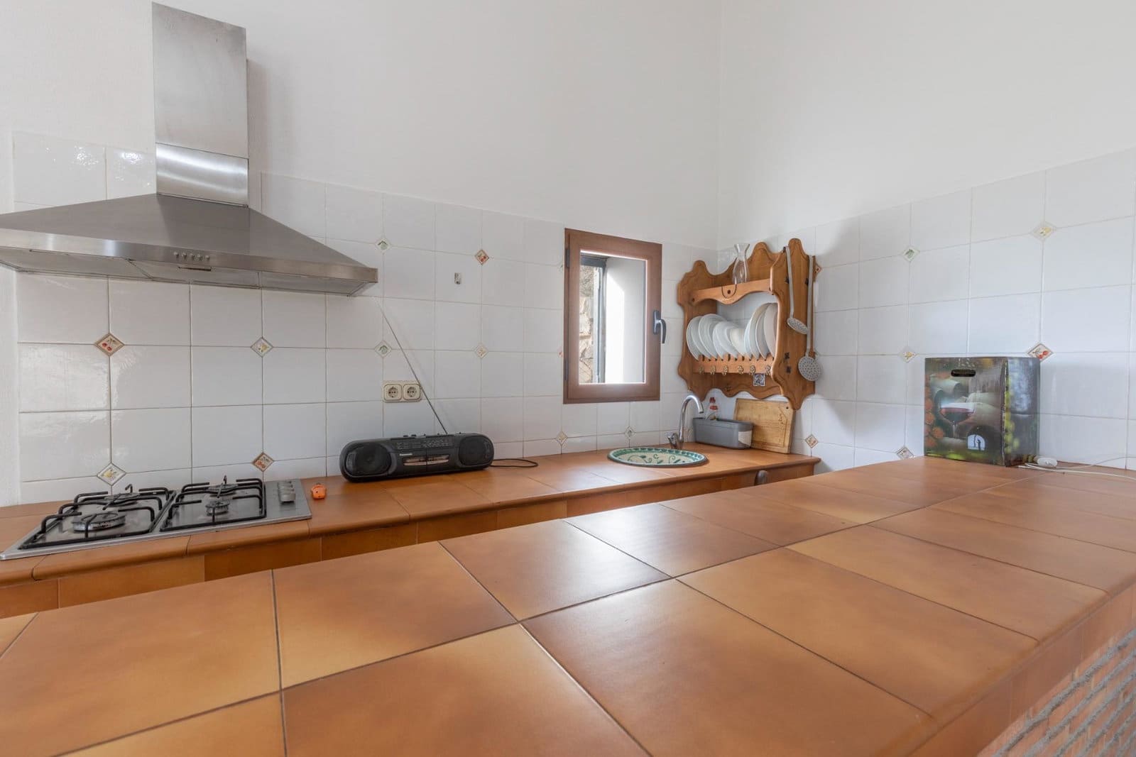 4 bedroom Finca/Country House for sale in Niguelas - € 160,000 (Ref: 9916648)