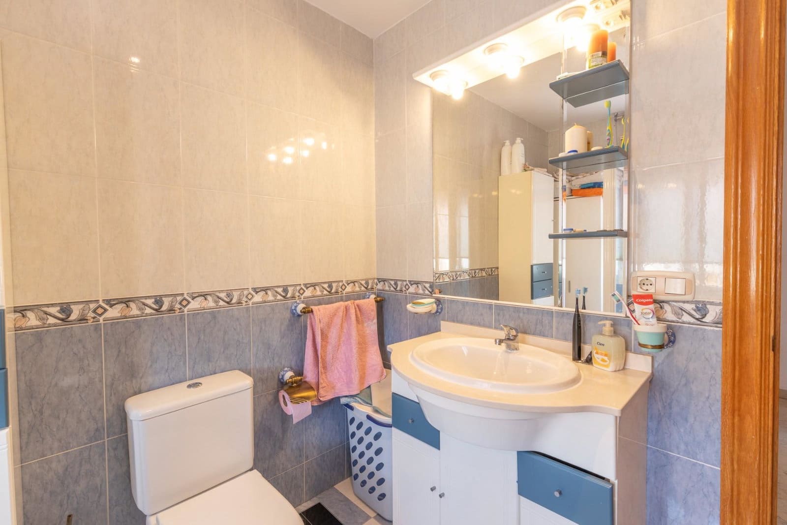 3 quarto Moradia em Banda para venda em Las Gabias com piscina garagem - 259 000 € (Ref: 9916652)