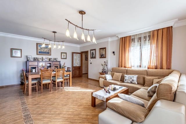 3 soveværelse Villa til salg i Albolote med swimmingpool garage - € 480.000 (Ref: 9916656)