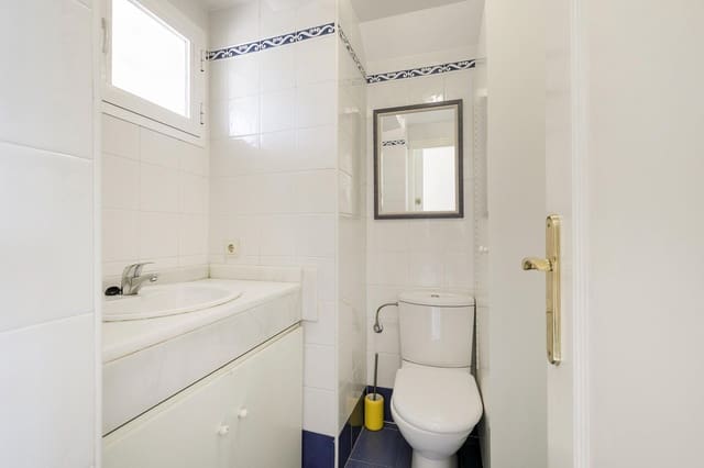 Adosado de 4 habitaciones en Armilla en venta con garaje - 340.000 € (Ref: 9916658)