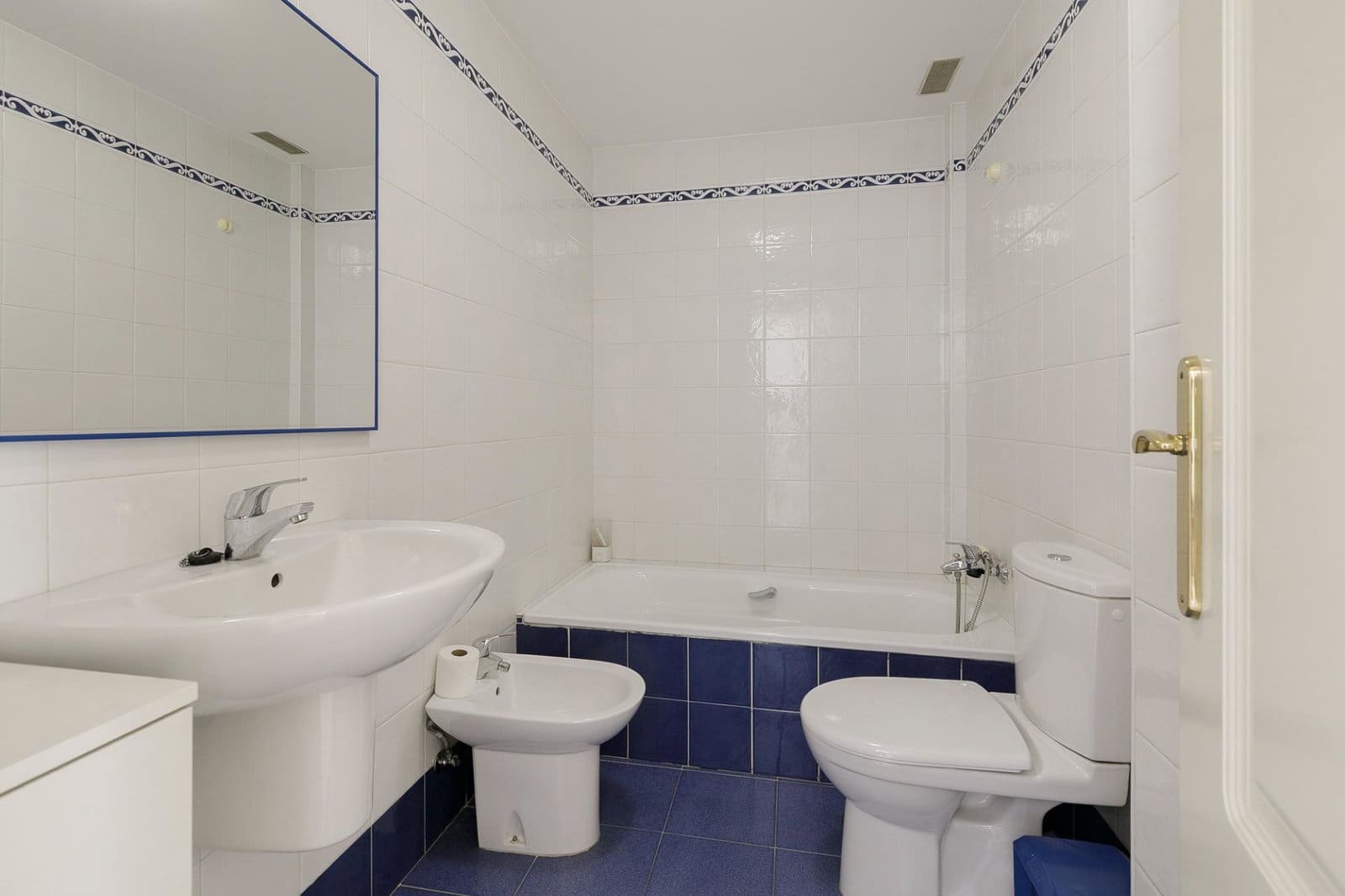 4 camera da letto Villetta a Schiera in vendita in Armilla con garage - 340.000 € (Rif: 9916658)