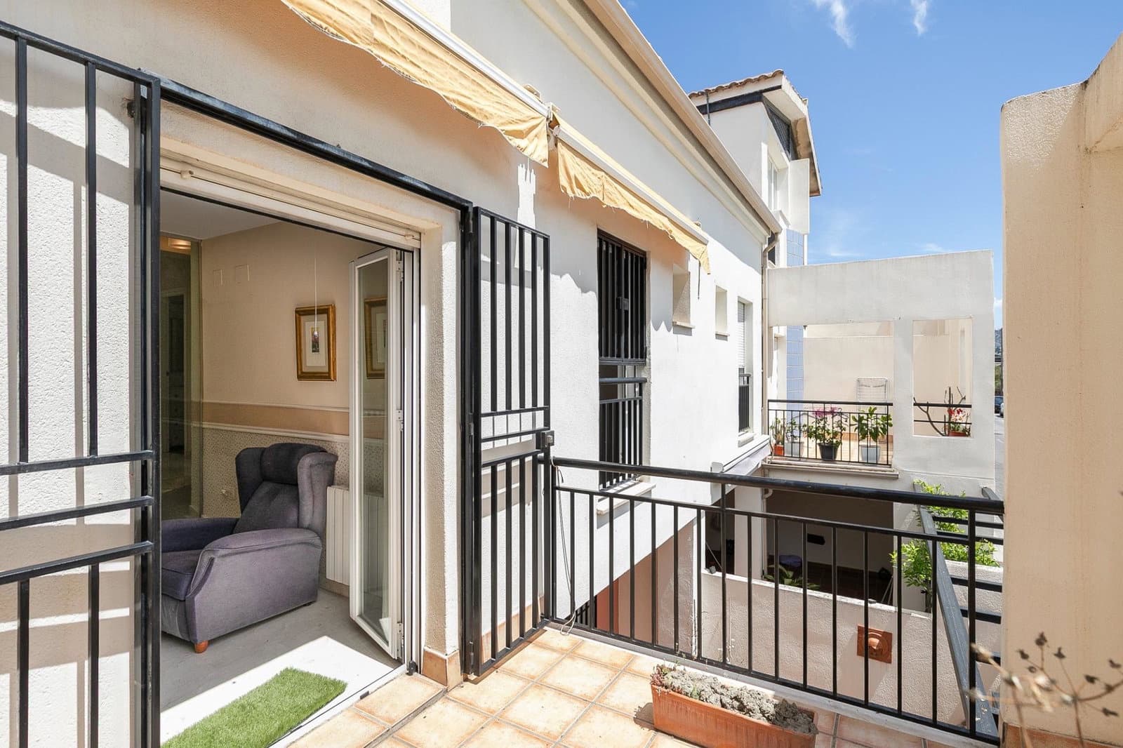 4 camera da letto Villetta a Schiera in vendita in Armilla con garage - 340.000 € (Rif: 9916658)