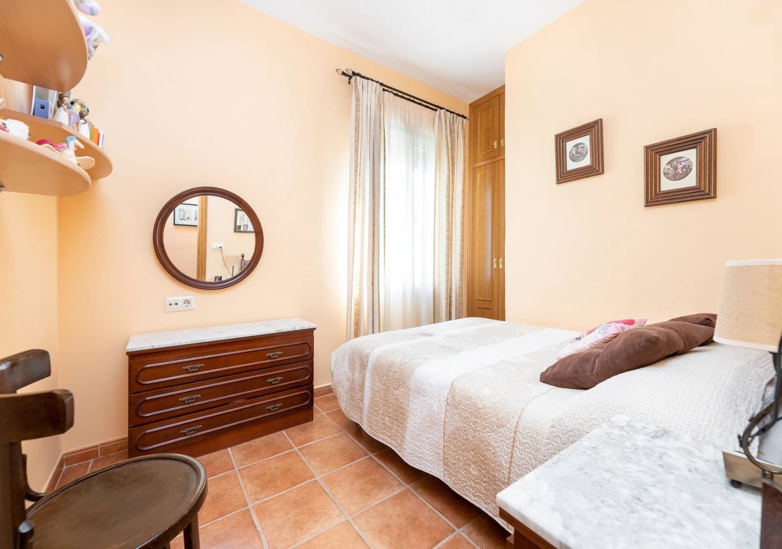 5 chambre Villa/Maison à vendre à Moraleda de Zafayona avec garage - 192 000 € (Ref: 9916662)