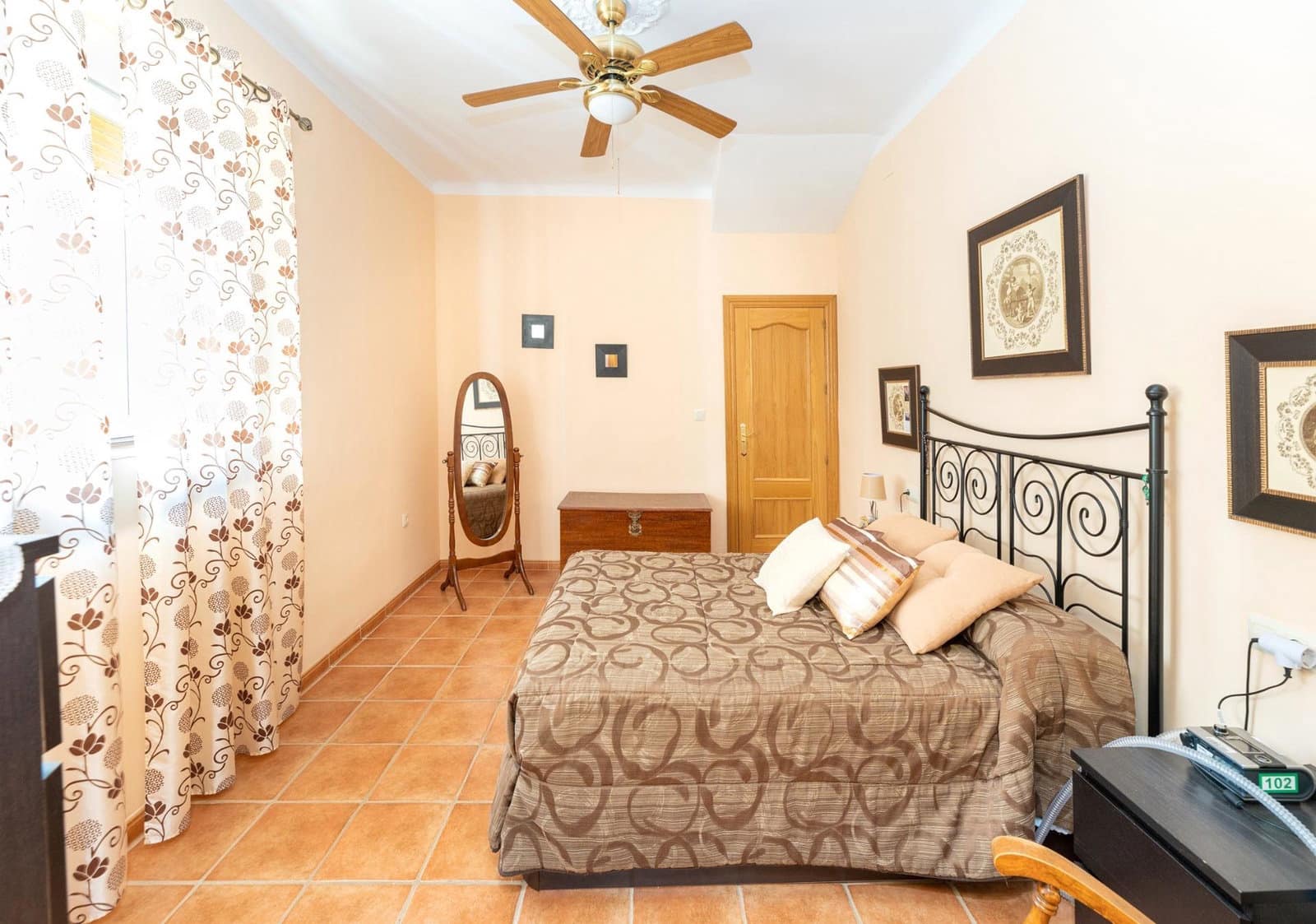 5 chambre Villa/Maison à vendre à Moraleda de Zafayona avec garage - 192 000 € (Ref: 9916662)