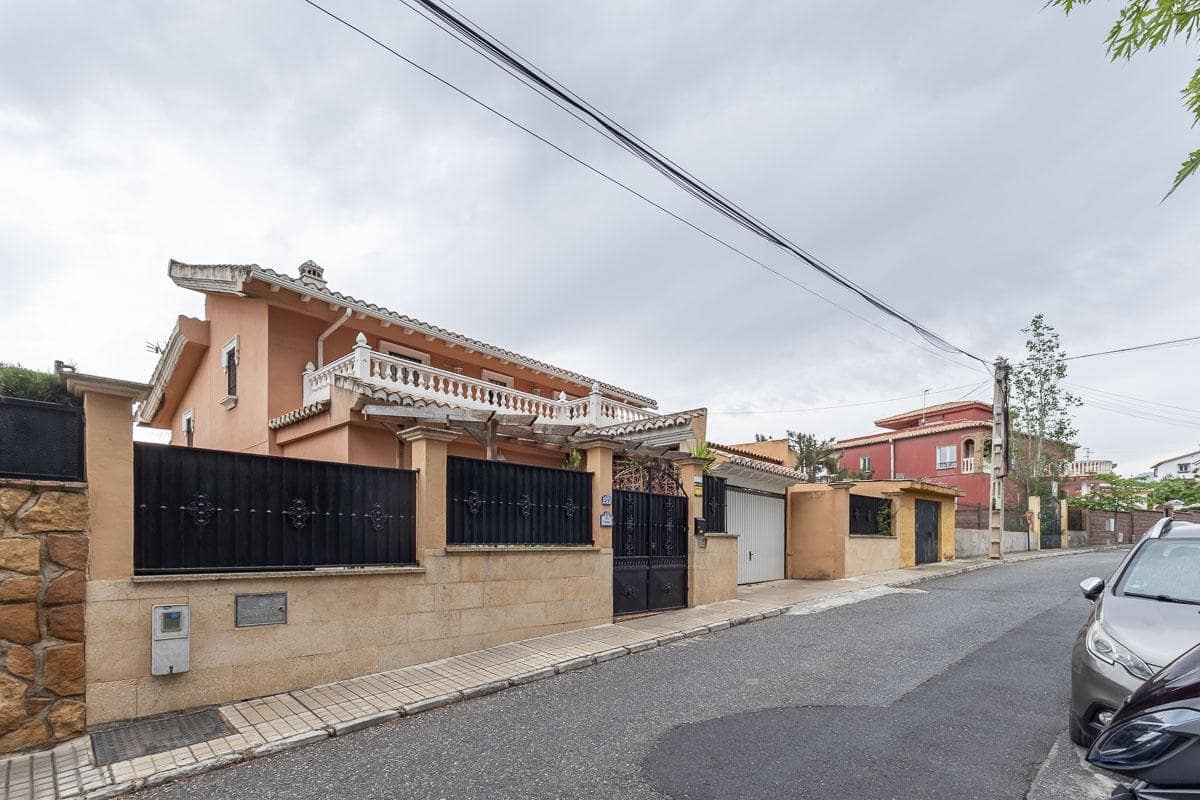 6 slaapkamer Villa te koop in Gojar met zwembad garage - € 390.000 (Ref: 9916665)