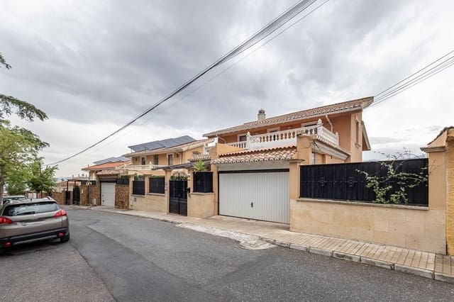 6 soverom Villa til salgs i Gójar med svømmebasseng garasje - € 390 000 (Ref: 9916665)