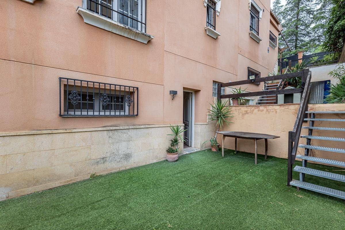6 slaapkamer Villa te koop in Gojar met zwembad garage - € 390.000 (Ref: 9916665)